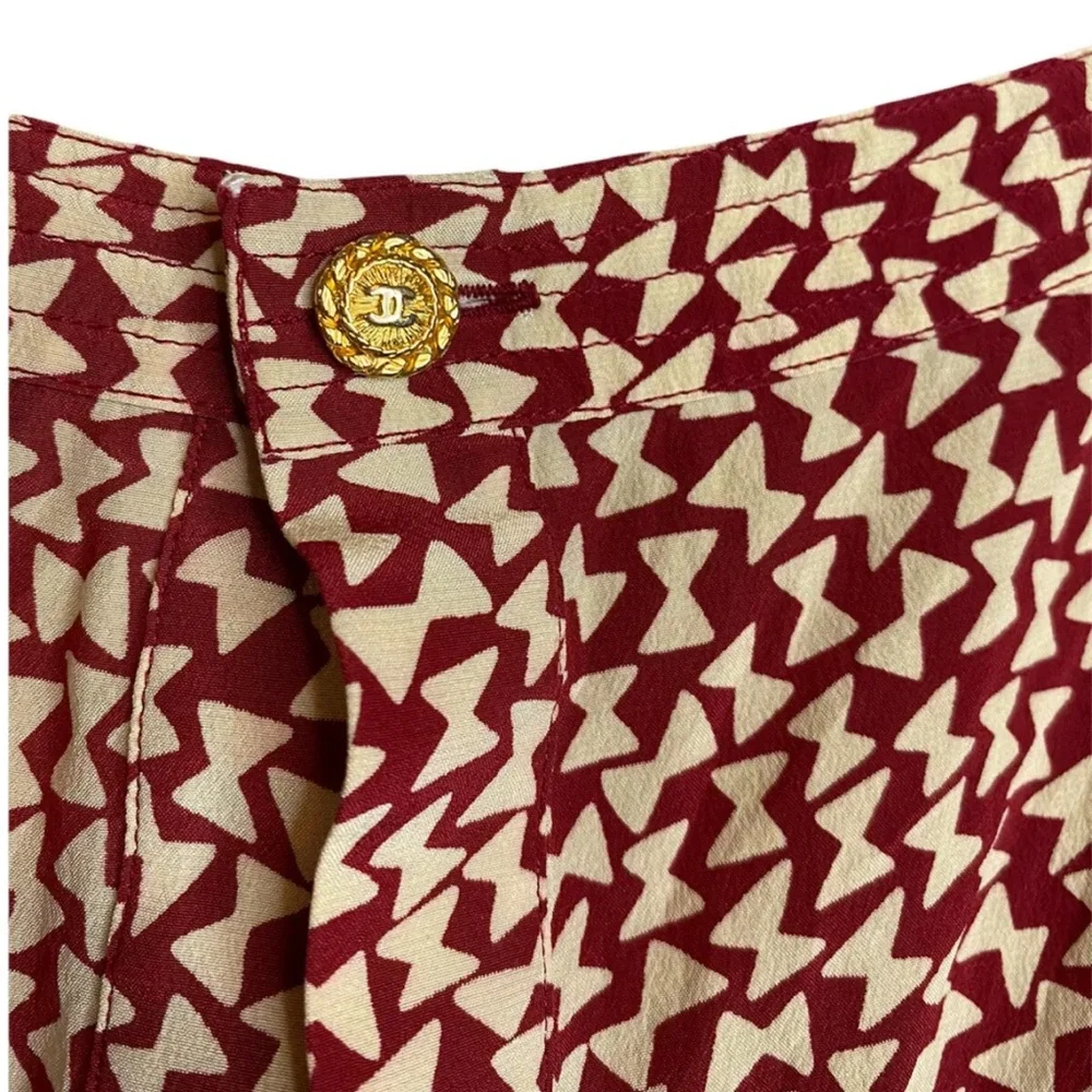 Chanel Boutique Vintage Bow Print Top